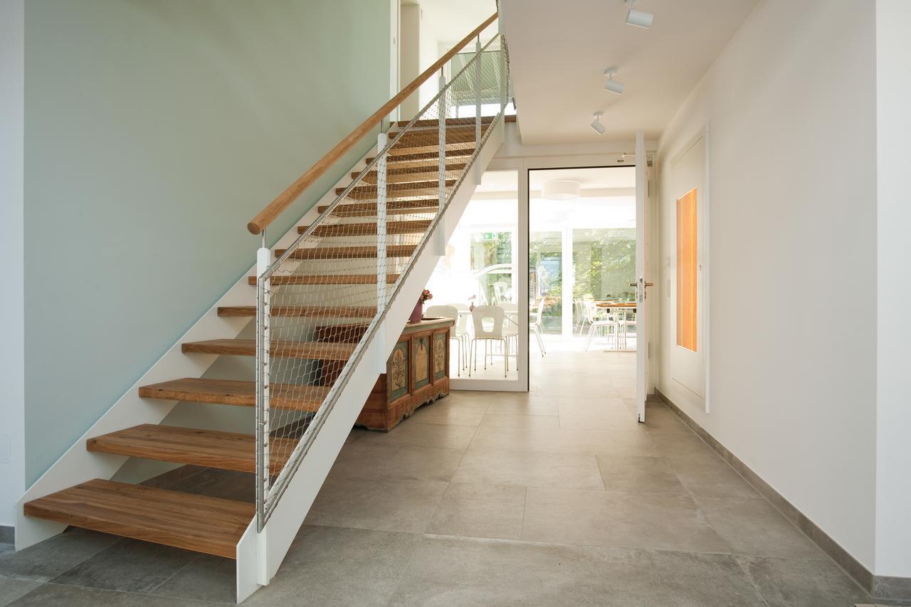 1463 Apartmenthaus คาร์ลสรูเฮอ ภายนอก รูปภาพ